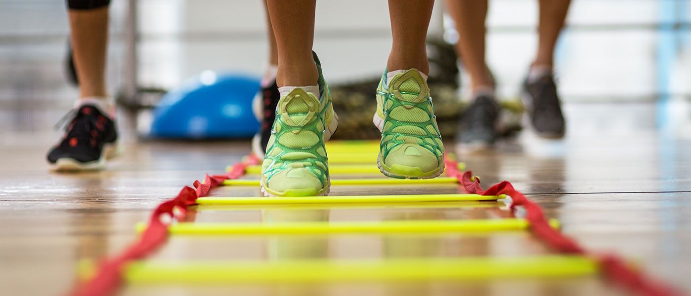 Trainiere mental und körperlich Athletik Blickwinkel Training Team Mannschaften Aachen Wir Gefühl Teambuilding